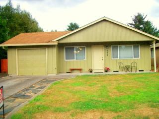 204 Clark St, Yacolt, WA 98675-5558