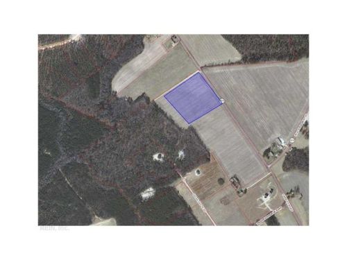 30 Carsley Rd, Dendron, VA 23839