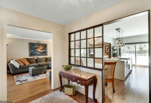 1510 King St, Scotch Plains, NJ 07076-2740