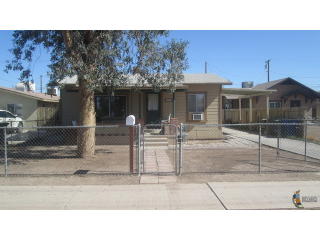 518 Blair Ave, Calexico, CA 92231-2804