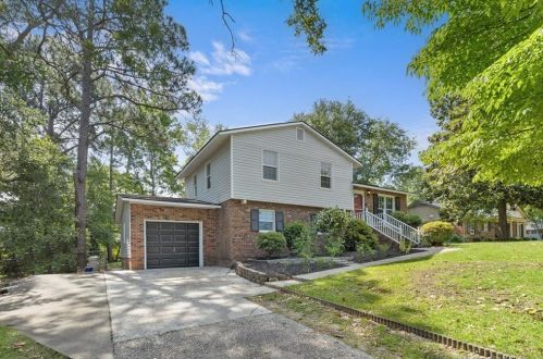 5406 Maryland Dr, Fayetteville, NC 28311-1330