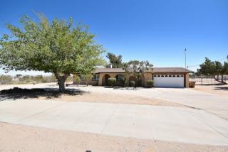 10979 Cottonwood Ave, Hesperia, CA 92345-2210