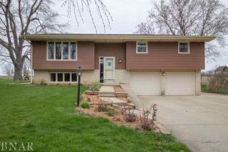 3014 Harvest Hill Ave, Bloomington, IL 61705-5696
