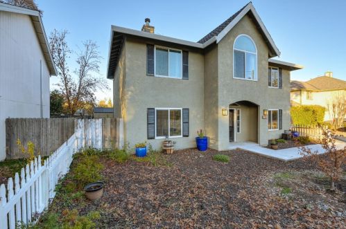 5652 Walnut Ave, Citrus Heights CA  95662-5316 exterior