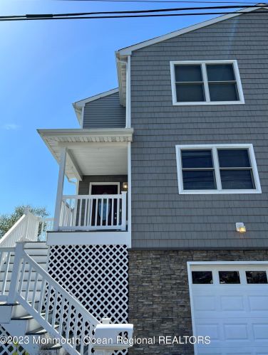 13 Appleton Ave, Leonardo, NJ 07737-1026