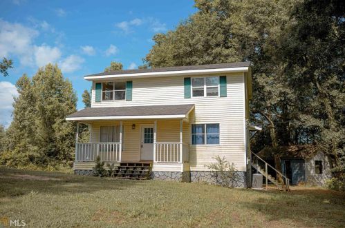 483 Broad St, Bowman, GA 30624-2022