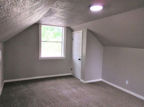 718 Anderson St, Angleton TX 77515-4544 exterior