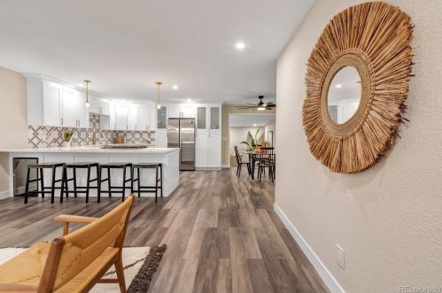 1601 Knox Ct, Denver CO  80219-4526 exterior