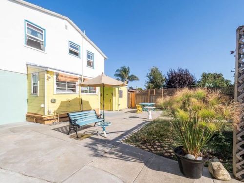 22377 Western Blvd, Hayward, CA 94541-3947