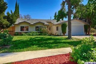 18900 Cantara St, Los Angeles, CA 91335-1110