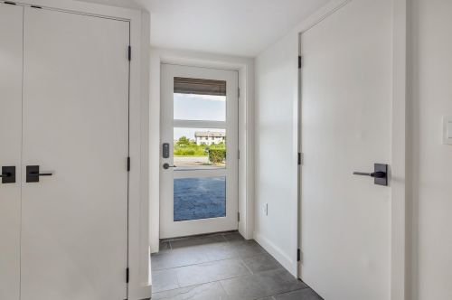 797 Ocean Blvd, Rye, NH 03870-2106