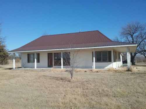 26057 Jackson Rd, Parsons, KS 67357-8237