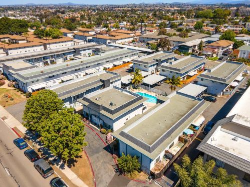 151 4th Ave, Chula Vista CA  91910-2585 exterior