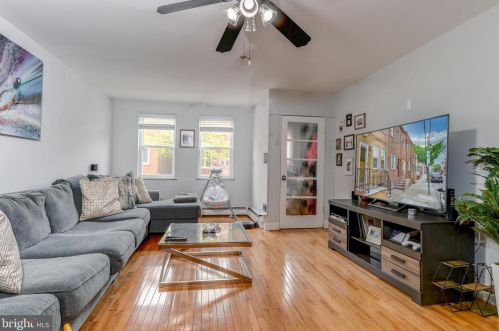 1020 Mckean St, Philadelphia PA  19148-2329 exterior