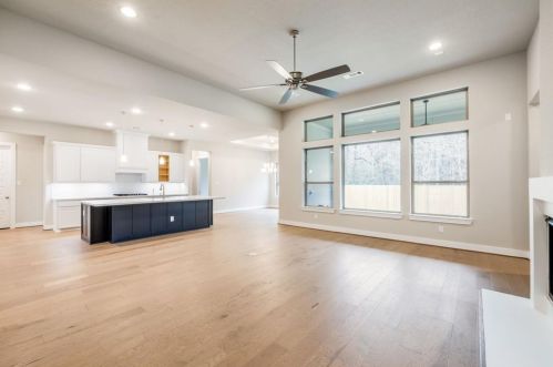 999 Briac Ln, Conroe TX  77301-4109 exterior