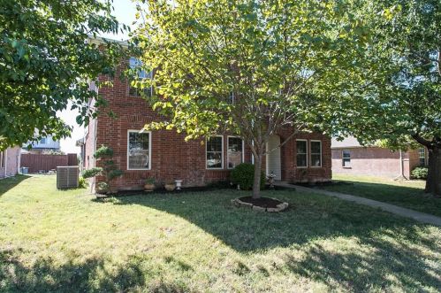 138 Hampshire Ln, Rockwall, TX 75032-6595