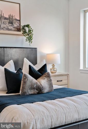 1344 19 St, Philadelphia PA  19146-4665 exterior