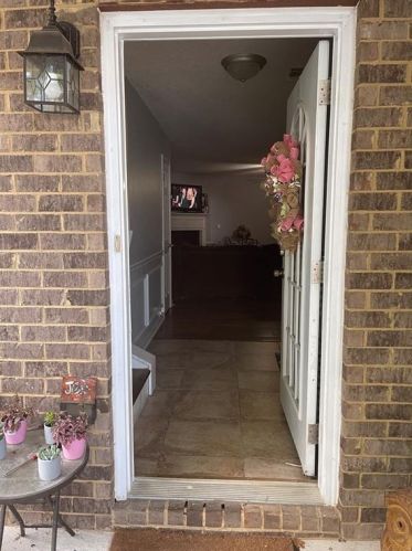 5849 El Segundo Way, Atlanta GA  30349-7519 exterior