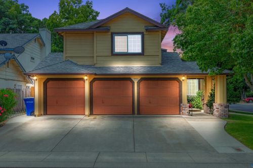 3512 Beresford Dr, Modesto, CA 95357-1511