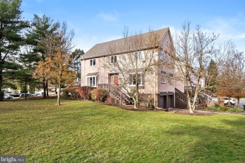 16 Hanover Ct, Princeton NJ  08540-7067 exterior