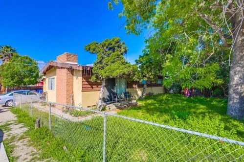 7316-18 Pacific Ave, Lemon Grove, CA 91945-2229