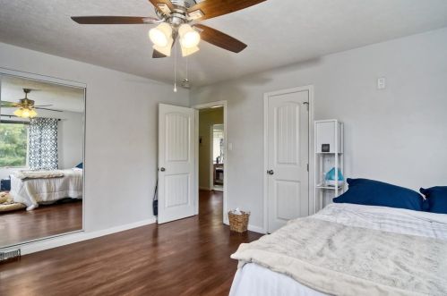 237 Ardys Pl, Vista CA  92084-5118 exterior