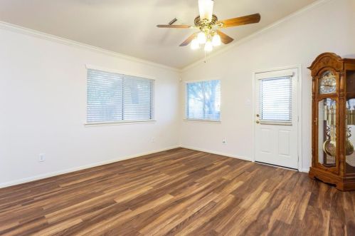 1230 Gibbons Ct, Richmond TX 77471-2485 exterior