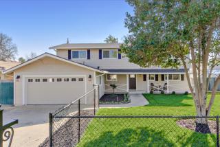 5212 North Ave, Carmichael, CA 95608-3228