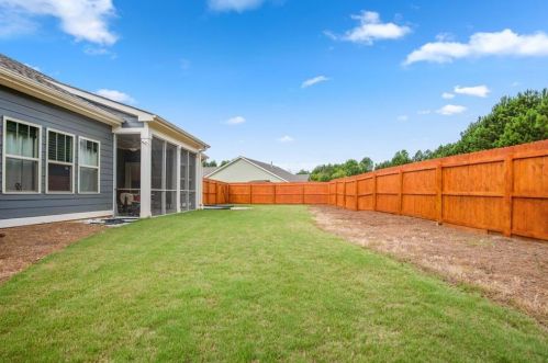 1566 Renaissance Dr, Conyers GA  30012-8024 exterior