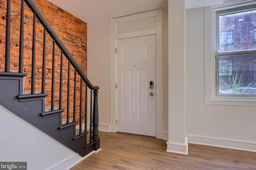 21 Mary St, Lancaster PA  17603-3424 exterior