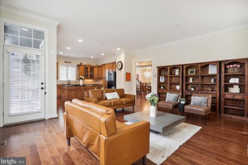 13509 Moonlight Trail Dr, Silver Spring MD 20906-6700 exterior