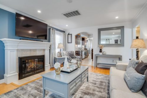 178 Rainier St, San Jose, CA 95126-3048
