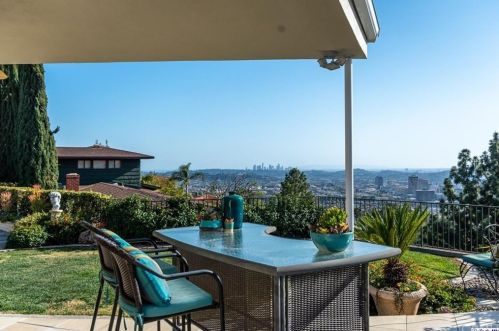 1629 Heather Ridge Dr, Glendale CA  91207-1035 exterior