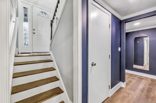 26 Perch Rd, Huntington CT  06484-1824 exterior