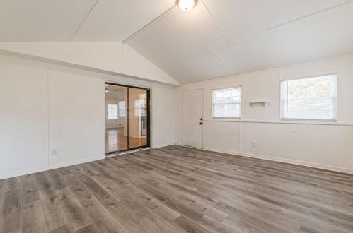 127 Farmbrook Trl, Stockbridge GA  30281-1187 exterior
