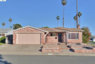 5366 Coco Palm Dr, Fremont, CA 94538-1830