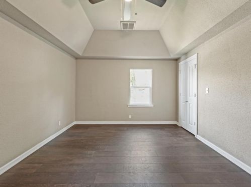 4220 Lakewood Dr, Fort Worth TX  76135-2703 exterior