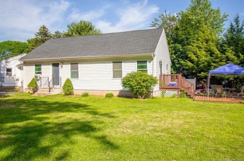28 Kenneth Dr, Glastonbury, CT 06033-1140
