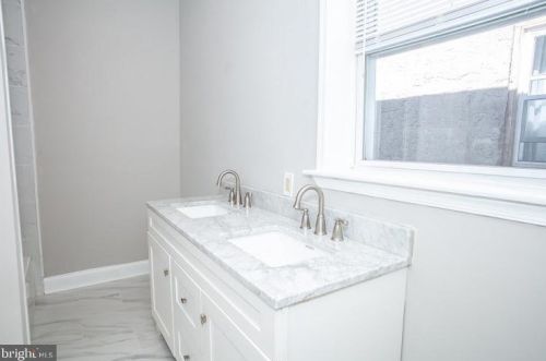 1626 30 St, Philadelphia PA 19145-1664 exterior