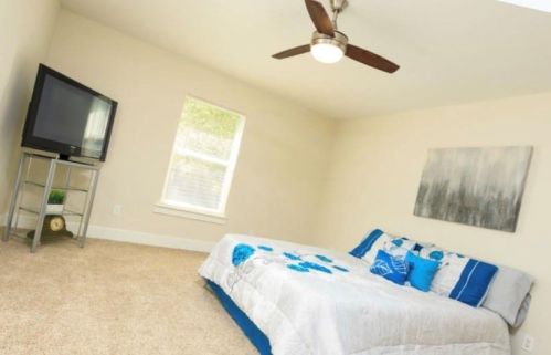 3200 6th Ave, Fort Worth TX  76110-3804 exterior