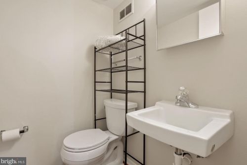 13115 Dauphine St, Silver Spring MD  20906-5205 exterior