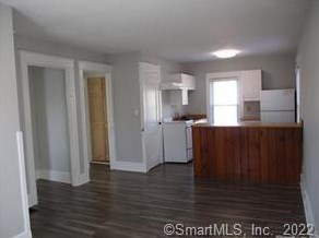 44 Gregory Blvd, Norwalk, CT 06855-2028