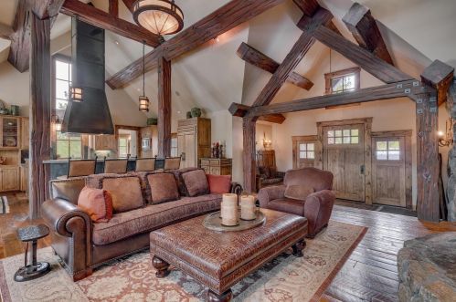 240 Laura Knight, Truckee CA  exterior