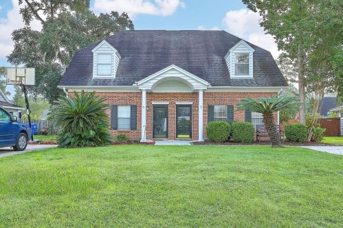1685 Baltusrol Ln, Mount Pleasant, SC 29466-9006