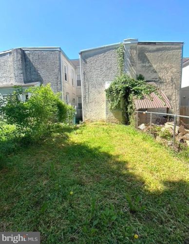 457 Atlantic Ave, Lancaster, PA 17602-4403