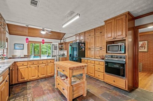 2225 Oglesby Bridge Rd, Conyers GA  30094-4221 exterior