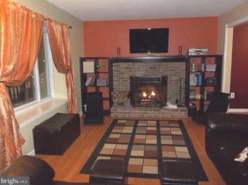 24 Sugarmaple Ln, Erial, NJ 08081-3037