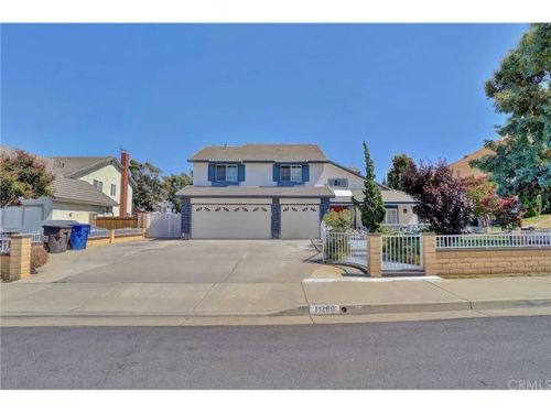 11286 Cadbury Dr, Riverside, CA 92505-2267