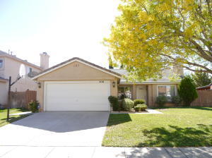 3136 Marbella Ln, Palmdale, CA 93550-2466