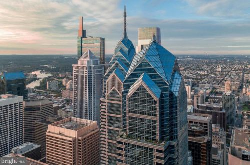 50 16th St, Philadelphia PA  19102-2516 exterior